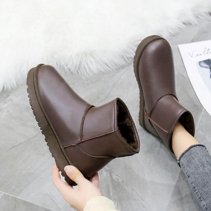 Waterproof Leather Flat Round Toe Snow Boots for Women Winter 2025 Novelty Ankle High Quality Padded Fashion Goth Woman Shoes