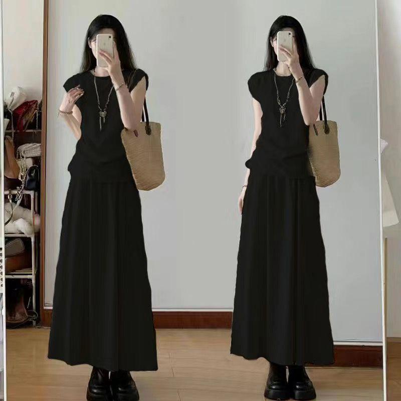 Women's Summer 2026 French Style Slim Fit Suit: Short Sleeve T-shirt & High Waist Skirt Set