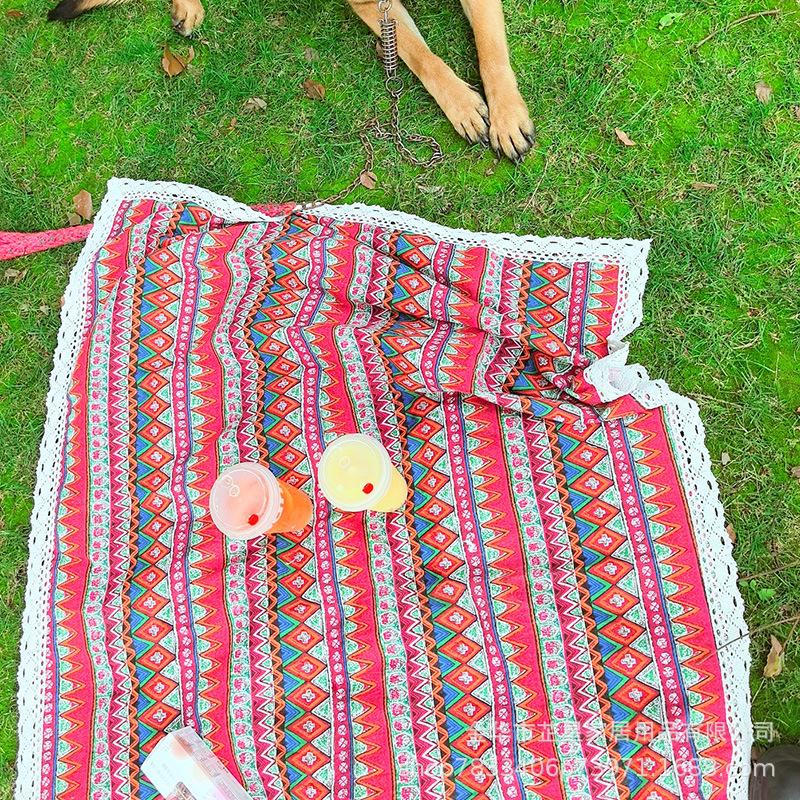 Yellow picnic mat outdoor tablecloth camping floor mat moisture-proof fabric mat anti-thickened picnic floor mat household picnic cloth