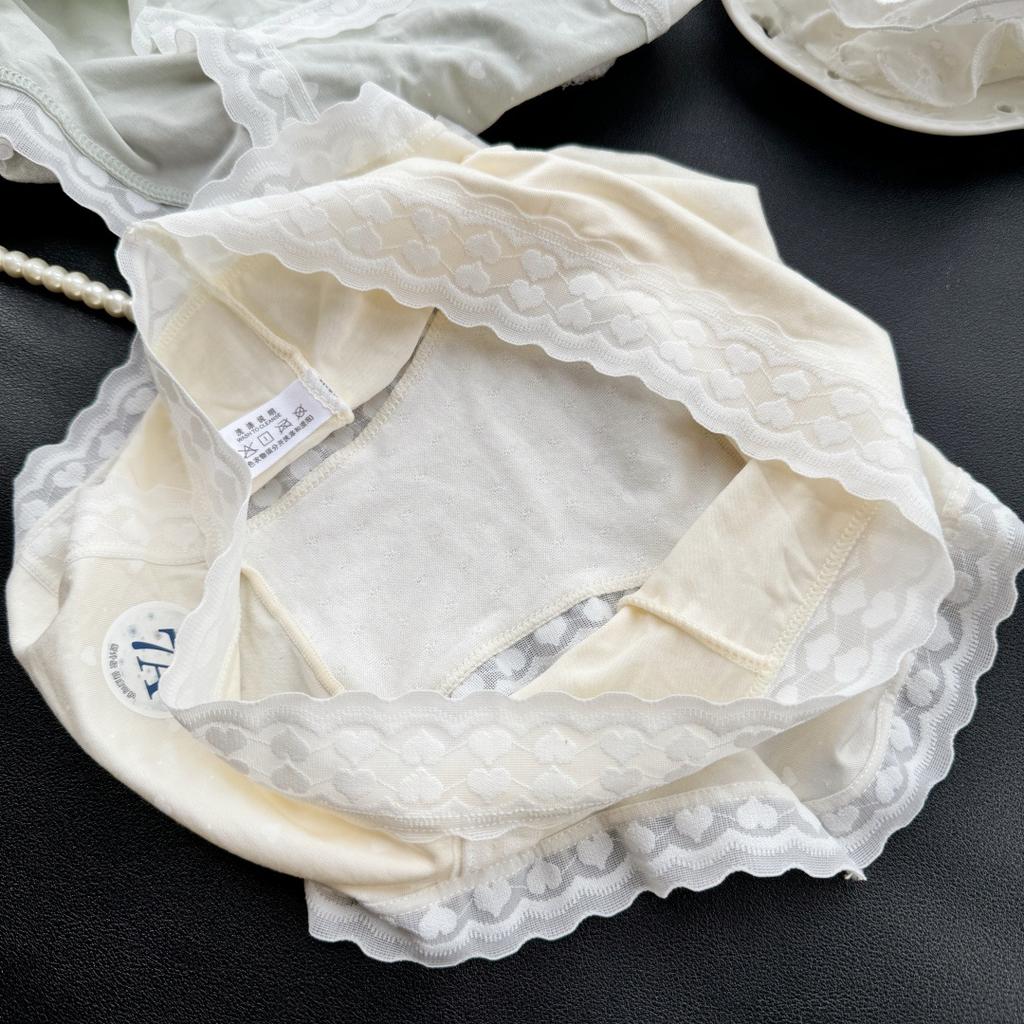 Ladies Summer Comfortable Breathable Long Crotch Bag Hip No Trace Middle Waist Triangle Briefs