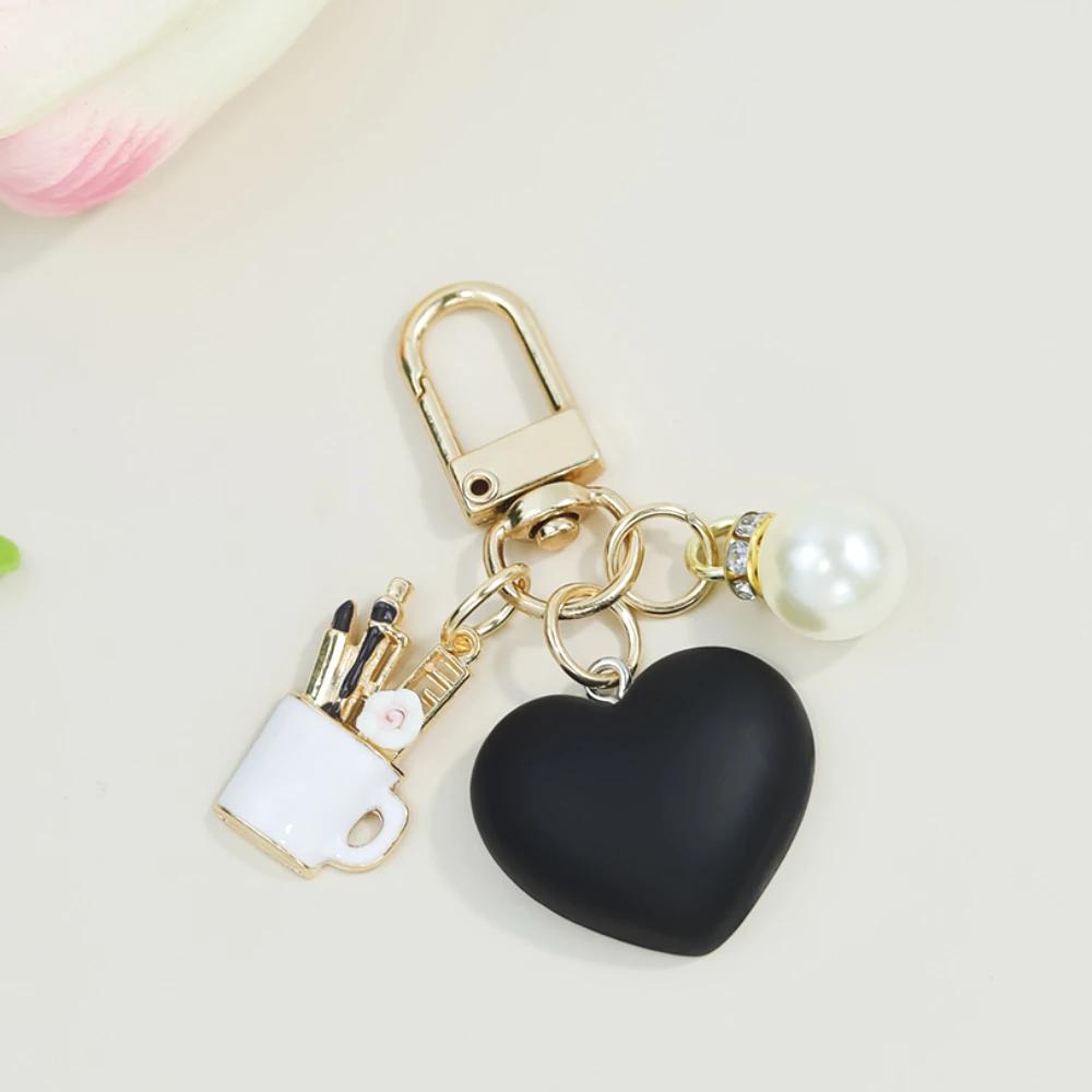 

Красочные брелки в форме сердца с жемчужным контейнером для ручки, подвеска, брелок для женщин, украшения для сумок, держатель для ключей автомобиля, аксессуары