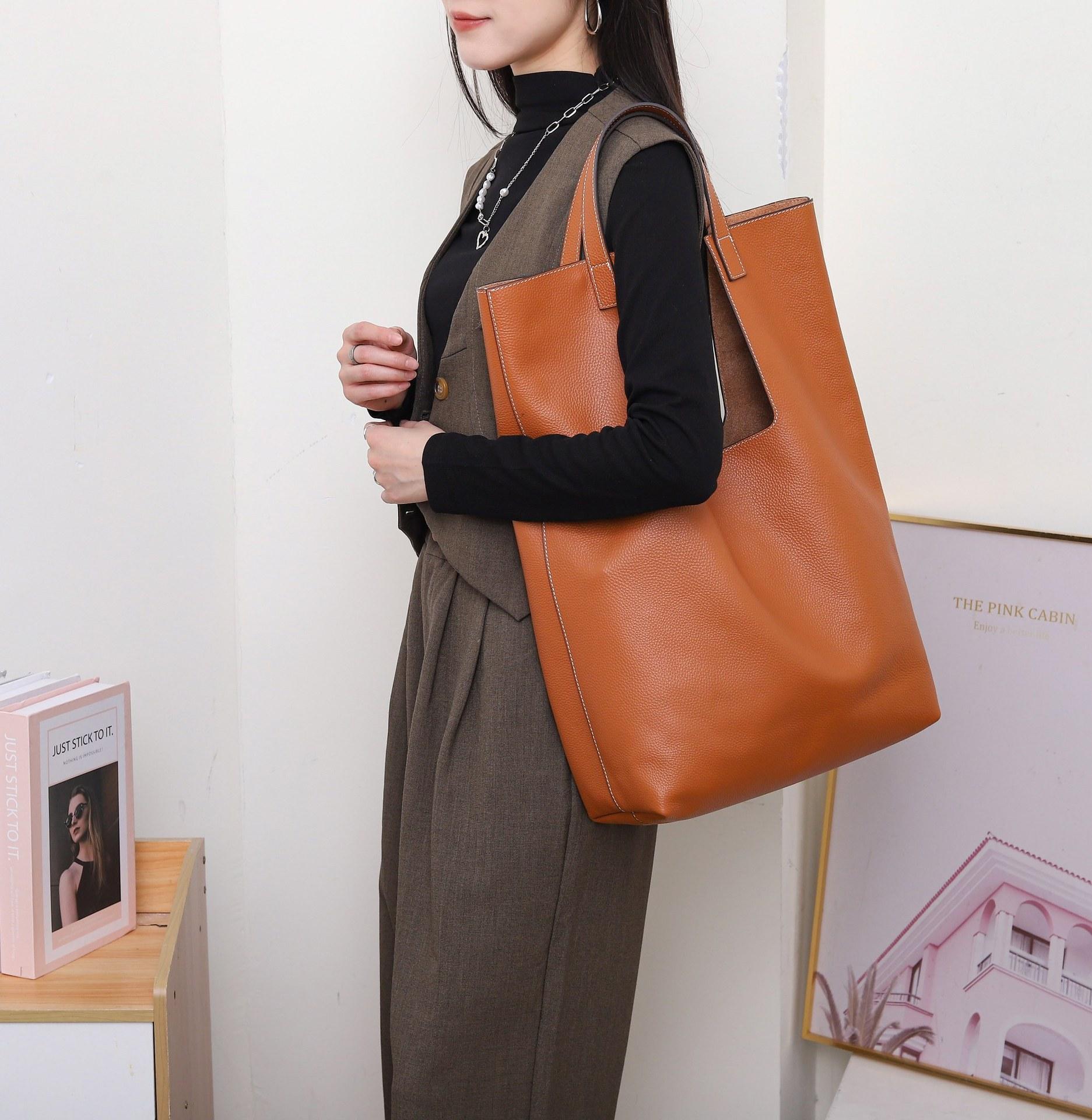 

Женская сумка-тоут 2025 новый стиль натуральная кожа большая вместимость высококлассная текстура верхняя ручка одно отделение сумка-тоут 31x14x48cm коричневый