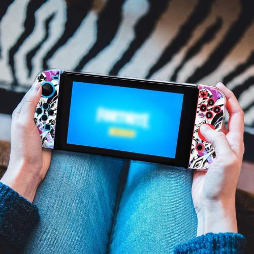 Senki Zesshou Symphogear Hibiki Tachibana and Tsubasa Kazanari Protective Case for Switch, 5-Piece Set, Bubble-Free, High Sensitivity, Easy Attach/Rem