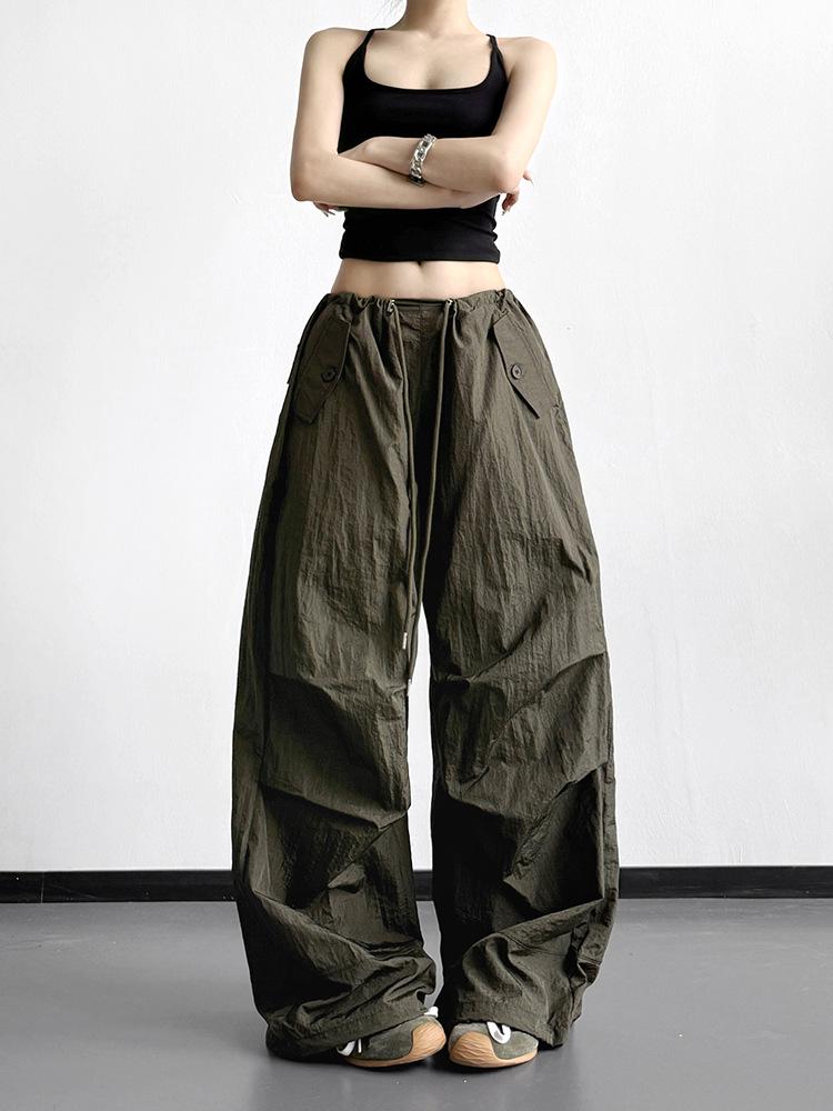 Damen-Cargo-Hose in Armeegrün - Frühjahr 2026 Stil, Kordelzug, Lockere Passform, Weiter Schnitt, Perfekt für Outdoor-Reisen