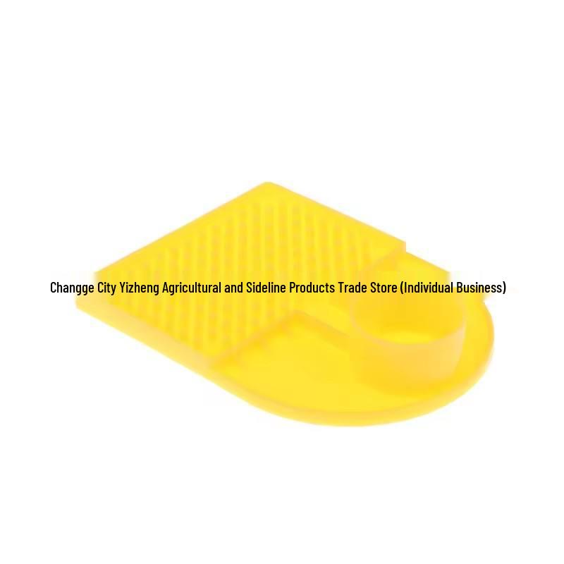 Bee Waterer: Prevents Drowning, Attaches to Water Bottle