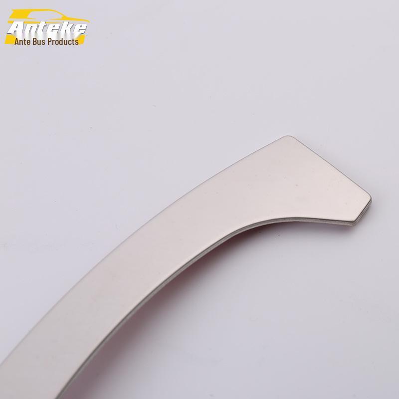 Naklejka dekoracyjna na klamkę drzwi samochodu ze stali nierdzewnej A6L, chroniąca przed zarysowaniami