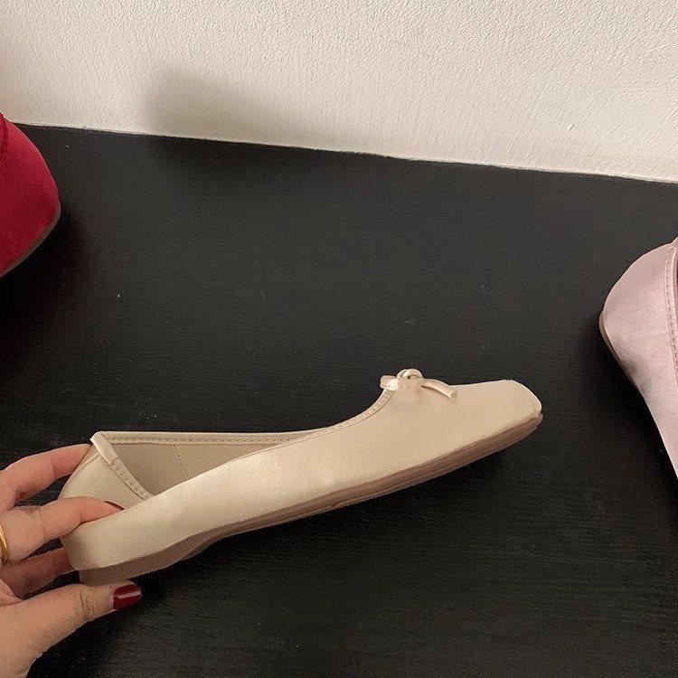 Shoes grandma shoes flat bottom wind square head shallow mouth ballet 2025 sweet beautiful woman one pedal single shoes bow new