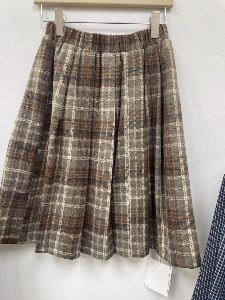 Women's Winter Woolen Plaid Pleated Midi Skirt - Elegant Petite A-line Umbrella Design