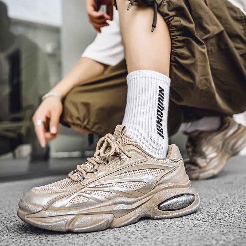 2025 autumn and winter new mesh breathable sports shoes wipe old mesh casual shoes thick sole heightening dad shoes men's shoes