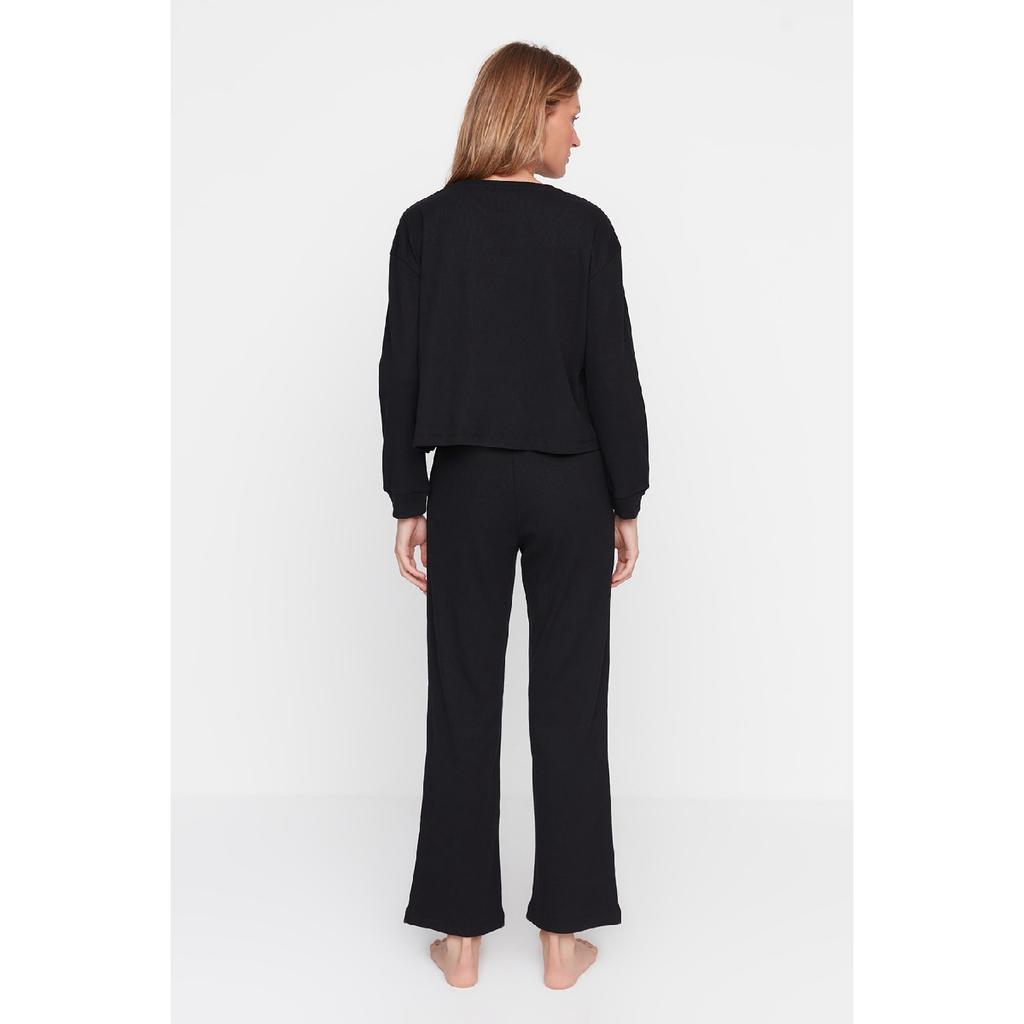 Svart strikket pyjamassett med ledning Thmaw21pt0009