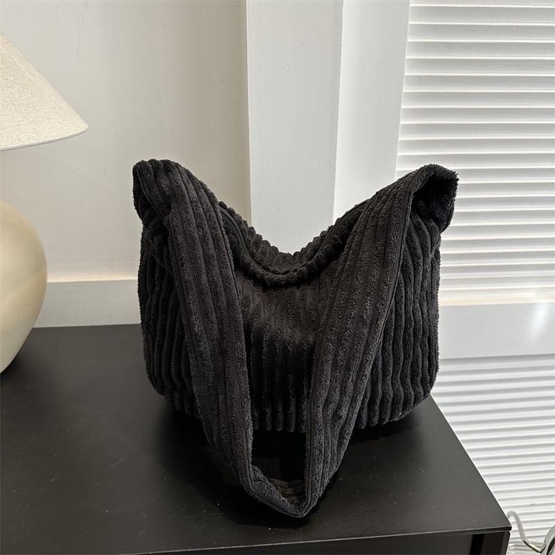 Женская вместительная вельветовая сумка-тоут через плечо - Коллекция Весна чёрный