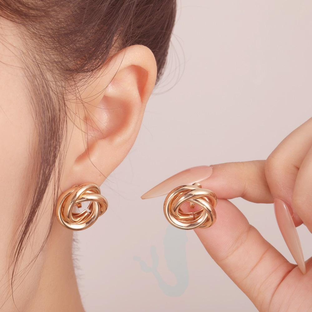 Special Jewelry Earrings, Creative Metal Element Circle Multi-Layer Knotted Earrings