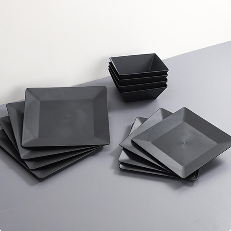 3 Stück Schwarze Kunststoff-Steakplatte Einfarbige Quadratische Abendessen-Snackplatte Sushi Steak Barbecue BBQ Gebäck Obstschale Kuchenplatten