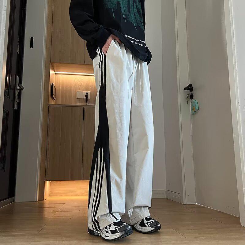 2025 Men's Loose Straight-Leg Casual Trousers - American Street Style with Three Stripes for Spring/Autumn