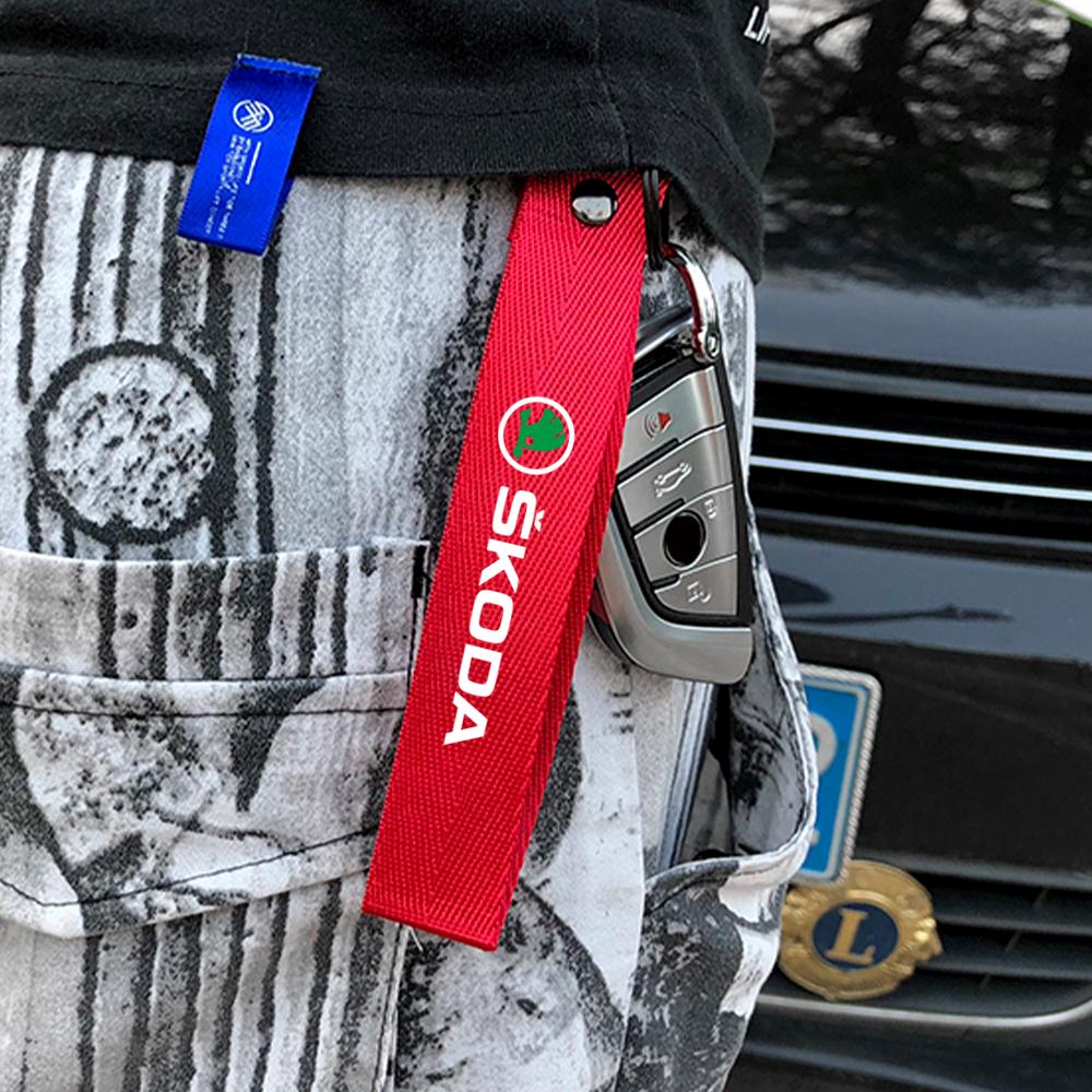 1Pcs Car Styling 3D Fashion Nylon Metal Keychain Key Rings Key Holder For Skoda Yeti Fabia Octavia 3 2 a5 a7 Kodiaq Rapid Karoq usbn43