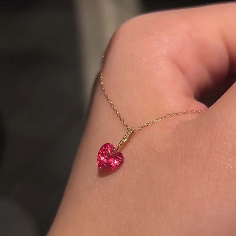 Vintage Red Zircon Heart Pendant Necklace for Women Girls 2025 New Fashion Gold Color Thin Chain Neckalces Wedding Zircon Gifts