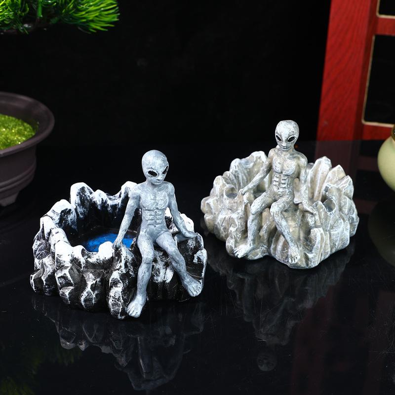 New Halloween Creative Popular Alien Iceberg Ashtray Resin Craftsmanship Home Furnishings