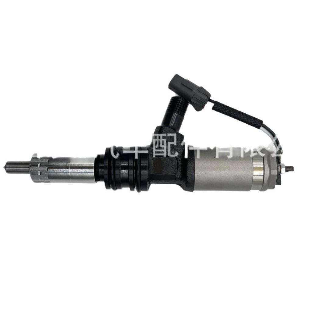 High-Pressure Common Rail Injector 095000-1151 for ME132941 FH/FK/FM 6M60T Engine