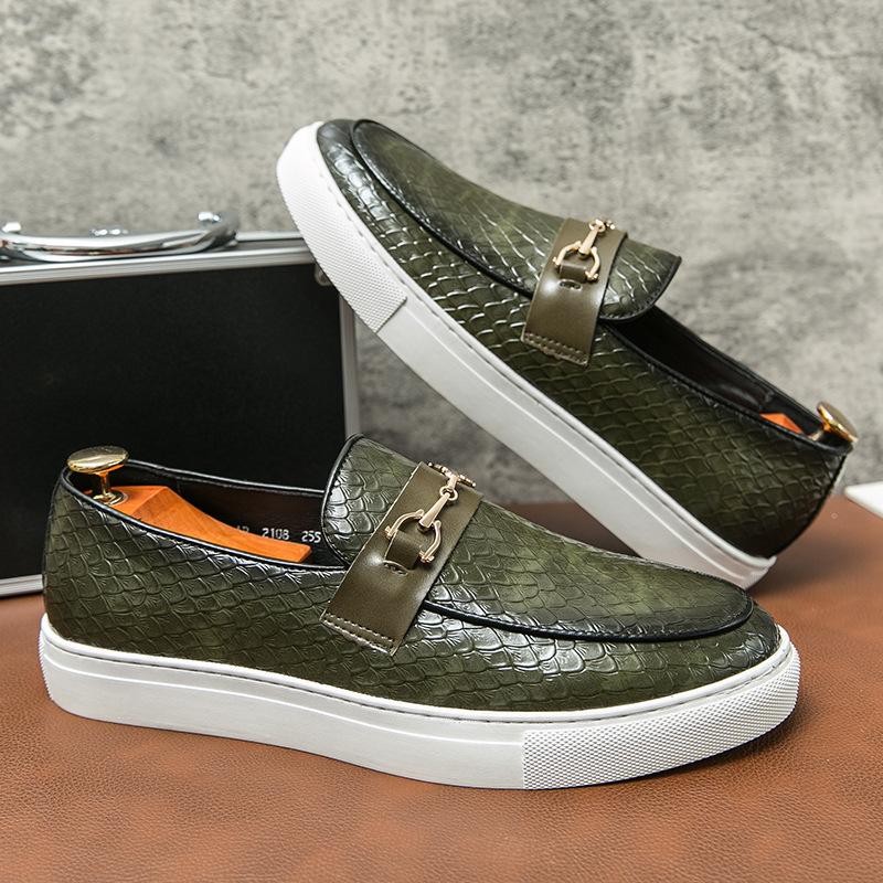 European Station Men's Board Shoes Fashion British Business Large Size Pin Buckle Loafers Versatile Casual Snakeskin Pattern Men's Leather Shoes