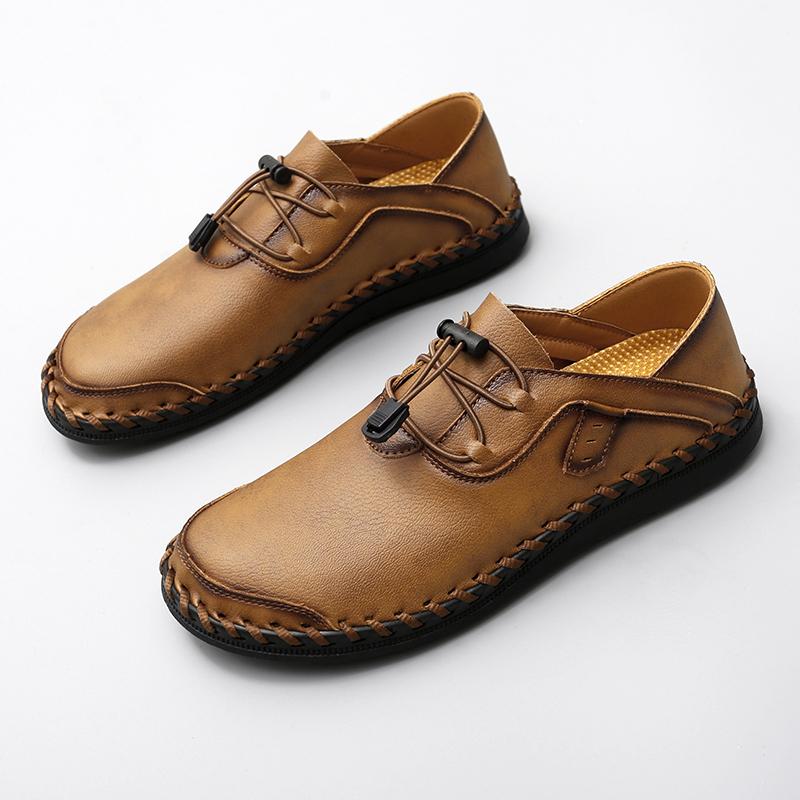 Mode Hot Sale Herrloafers Nya Handgjorda Läderskor Herr Casual Skor Bekväma Slip-on Flats Mockasiner Körskor Vandringsskor