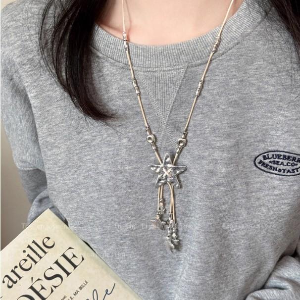 Retro Silver Star Fringed Necklace Female Niche Design Unique Personality Sweater Chain Sweet And Cool Versatile Long Accessories