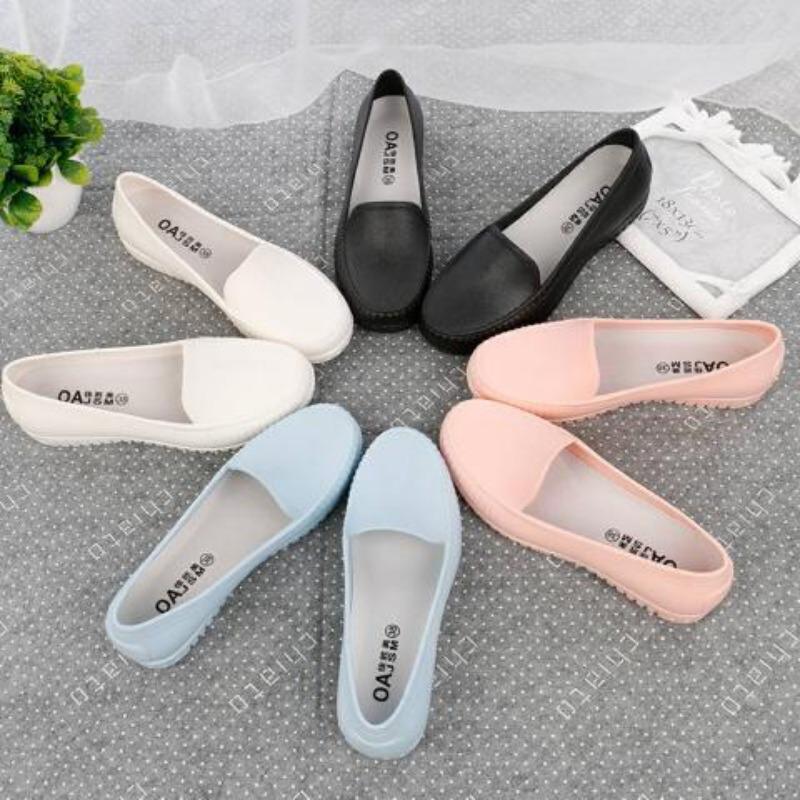 Rain Shoes Female Nurse Shoes Doudou Shoes Non-slip Pregnant Women Work Shoes Low-top Autumn and Winter Waterproof Shoes Low Heel