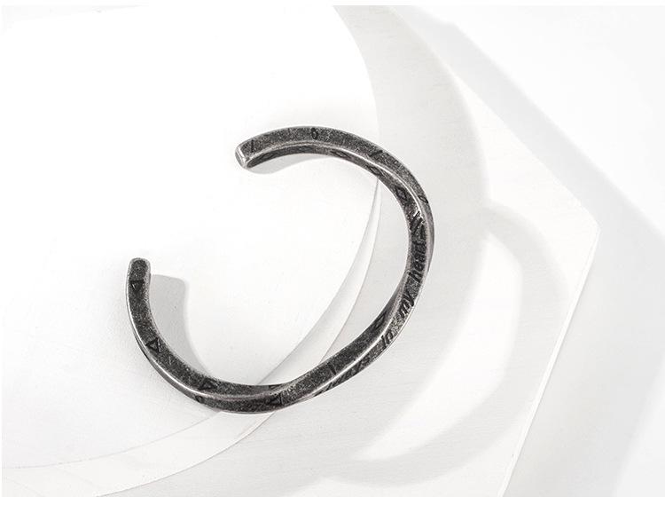 Viking Möbius Titanium Steel Bangle Bracelet - Unisex Retro European & American Accessory