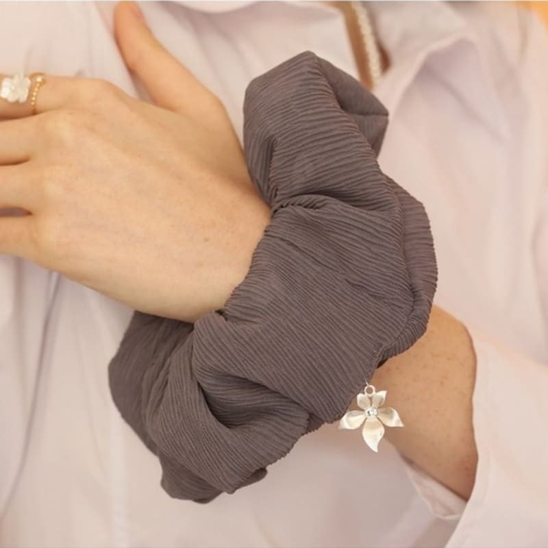 Dana Burton Caroline Ripple Hair Scrunchie