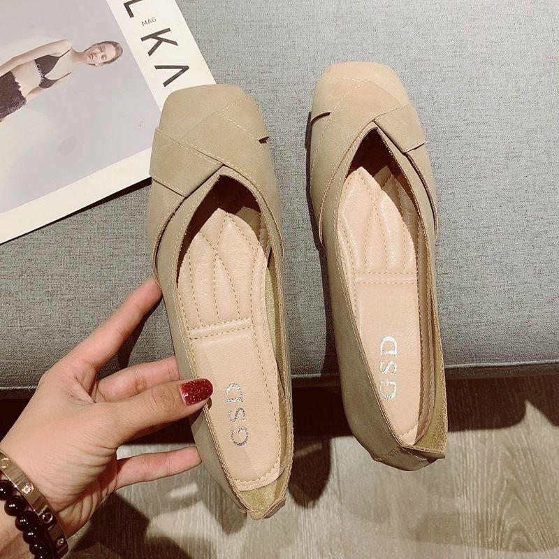 Single shoes summer and autumn square head comfortable versatile apricot light mouth one-pedal single shoes