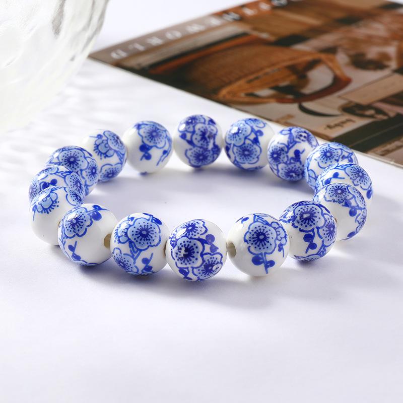 Ceramic beaded flower bracelet women's retro medium and high-end sense simple Jingdezhen bracelet.