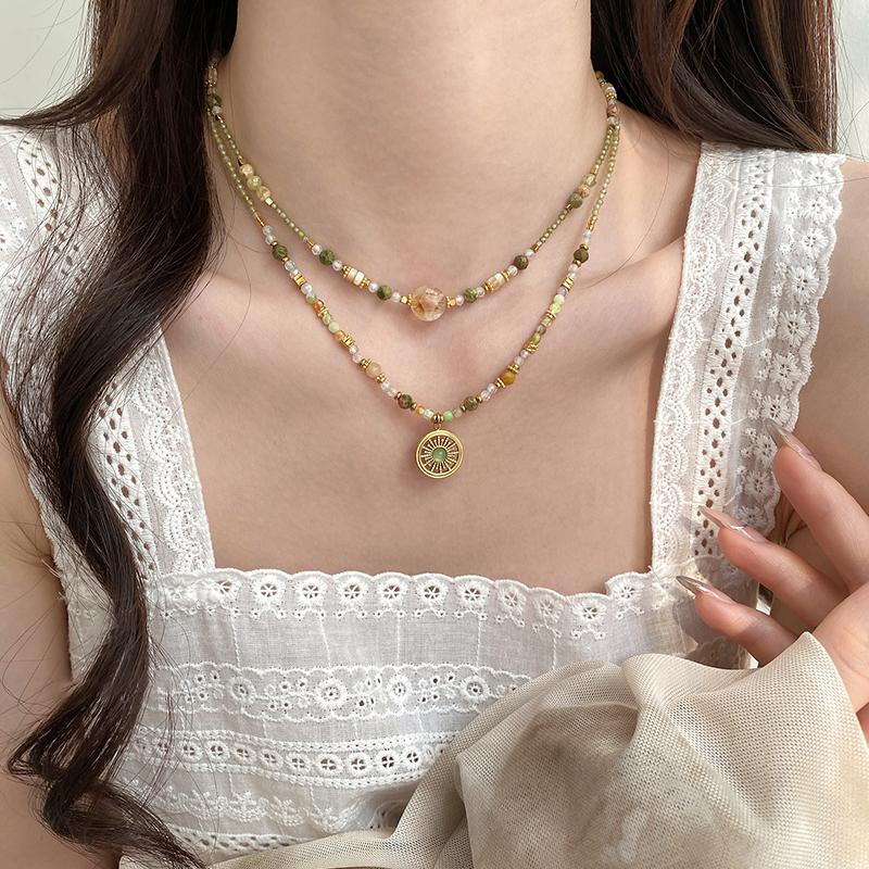 Small Fresh Natural Stone Bead Necklace New Set Jewelry Women's Stacked Clavicle Chain Trendy Accessories For Young Girls