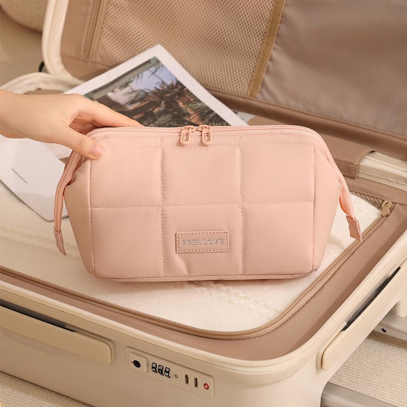 Travel Portable Cosmetics Storage Bag Makeup Organizer  Multi-functional Toiletries Handbag Maquillage Cosmetics Organizer Bags