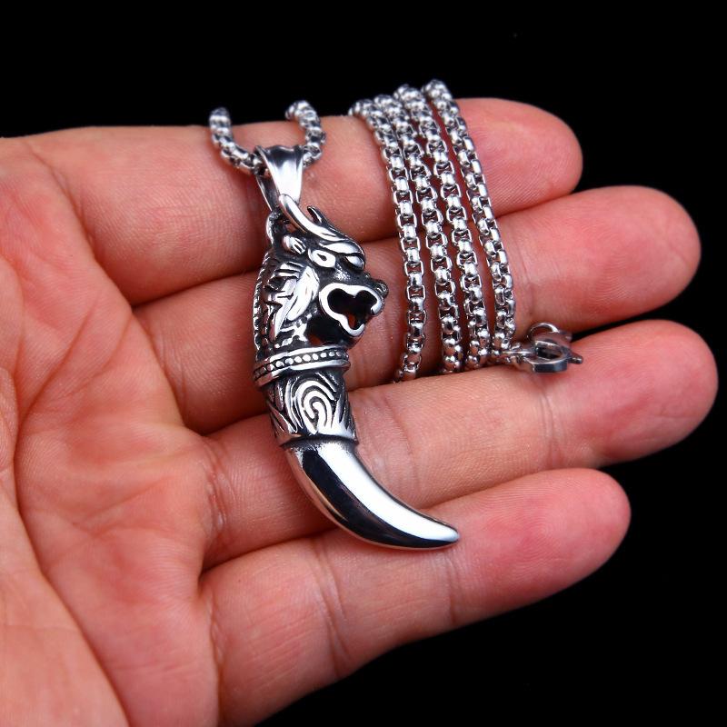 European and American Men s Wolf Tooth Accessories High-end Design Welry Men s Necklace Pendant 60CM(Necklace Long)
