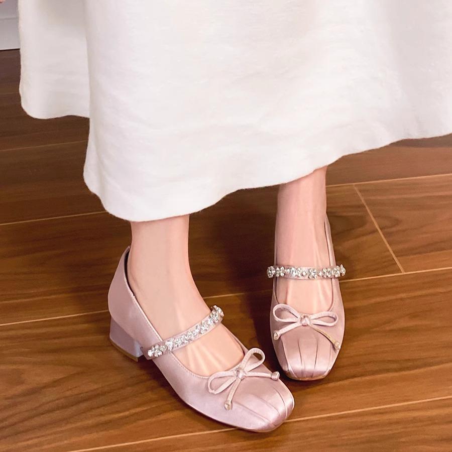 

Coarse heel bow rhinestone one with Mary Jane shoes women s French temperament silk and satin light mouth single shoes 40