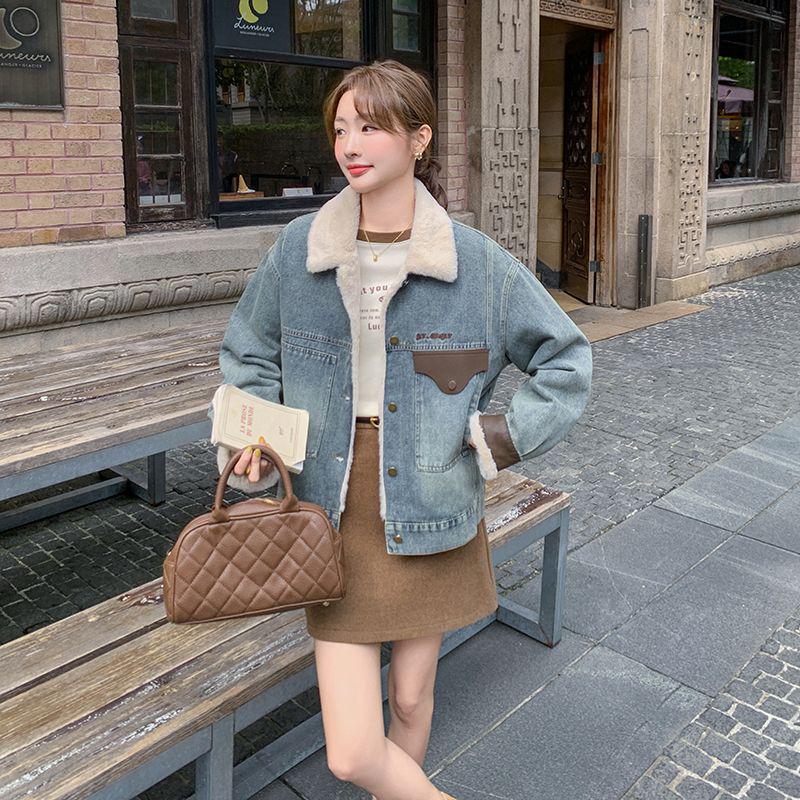 2025 Women's Winter Short Denim Jacket with Velvet and Lambswool