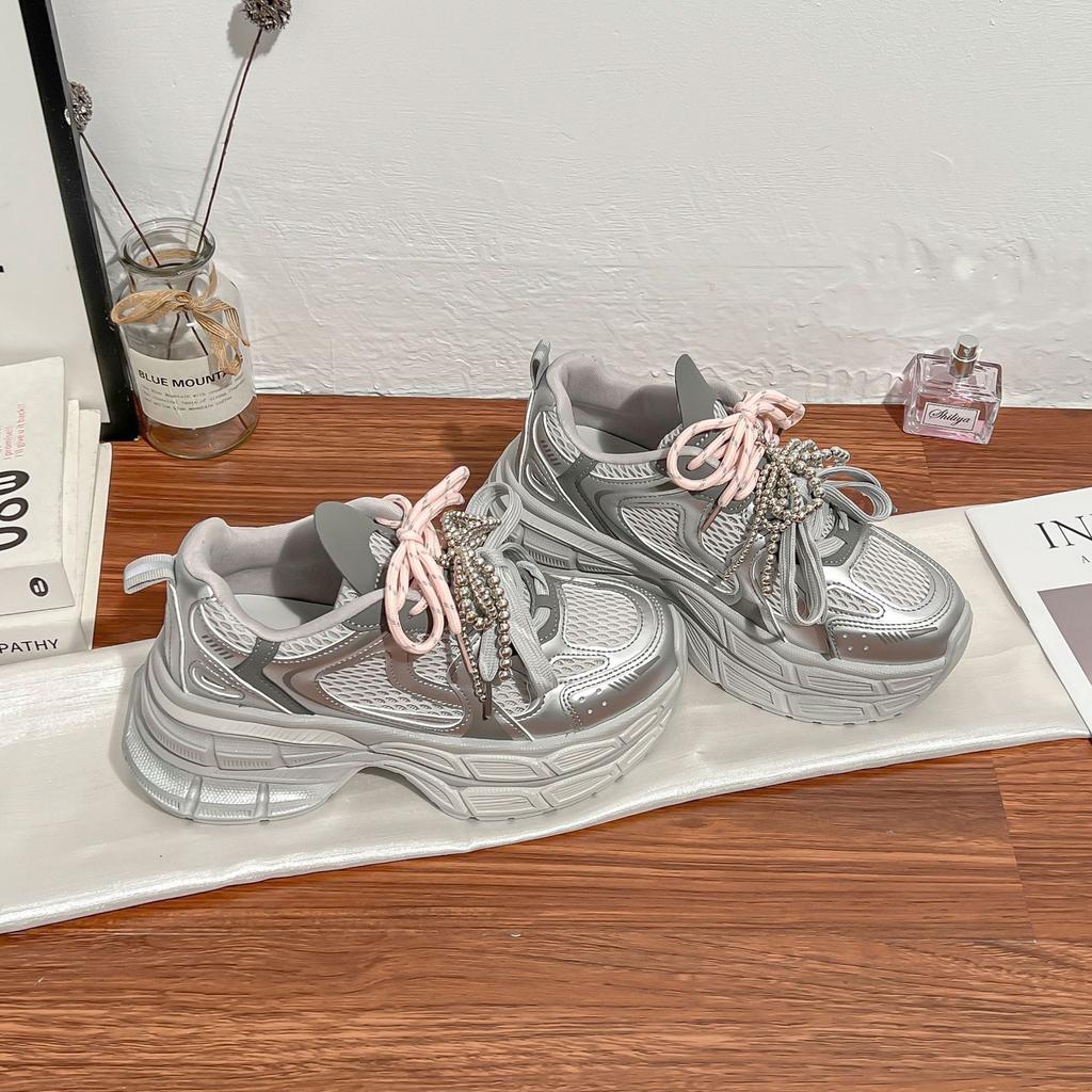 Grape mother summer new light and thin breathable mesh sneakers women's wear advanced sense small height increase women's shoes