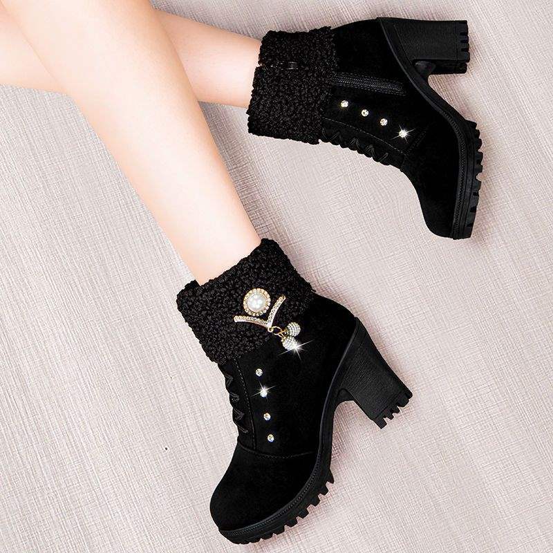 

Martin boots women s velvet thickened winter warm high heels 2025 new versatile cotton boots British thick heel short boots 35 чёрный