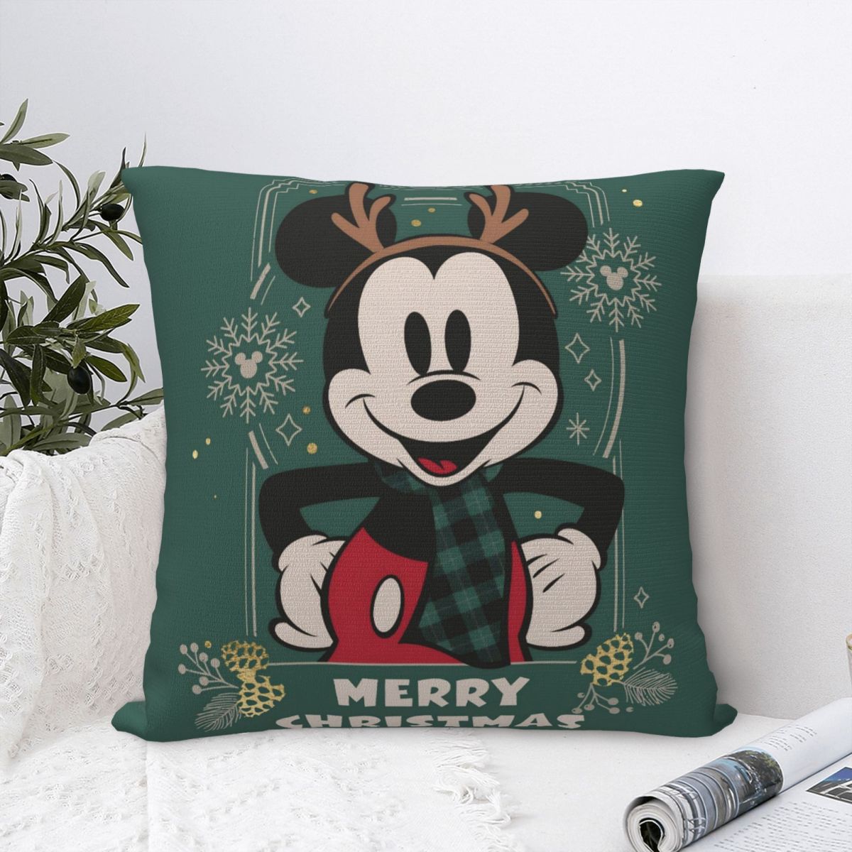 

Mickey Merry Christmas Pillowcase Soft Polyester Cushion Cover Decorations Minnie Throw Pillow Case Cover Car Wholesale 18 30cmx30cm