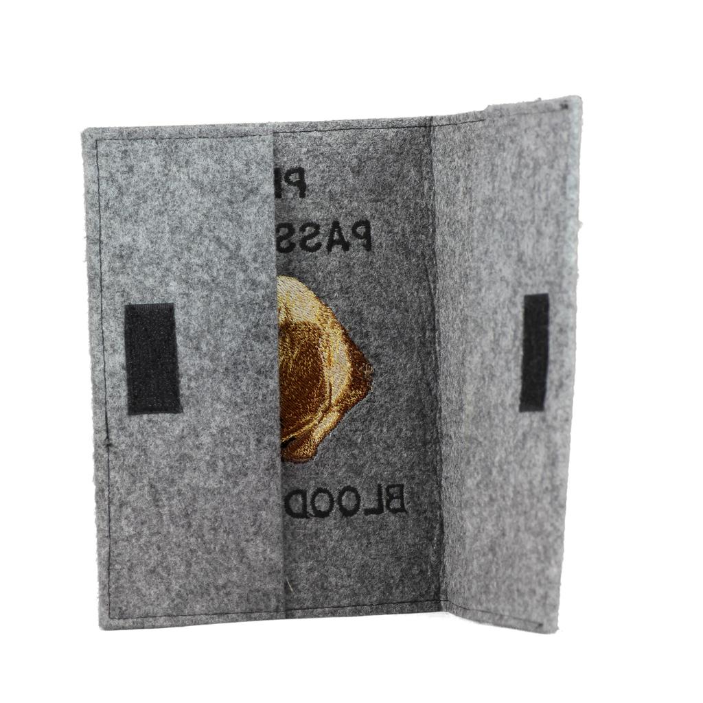 Bloodhound, St. Hubert Hound, Sleuth-hound - Dog passport case, document case, gift for the traveller from the Art-Dog brand