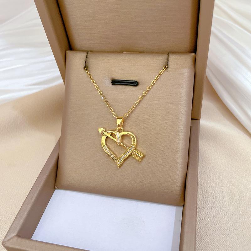 One Arrow Through The Heart Light Luxury Temperament Gorgeous Full Diamond Necklace Female Versatile Collarbone Chain Titanium Steel Chain