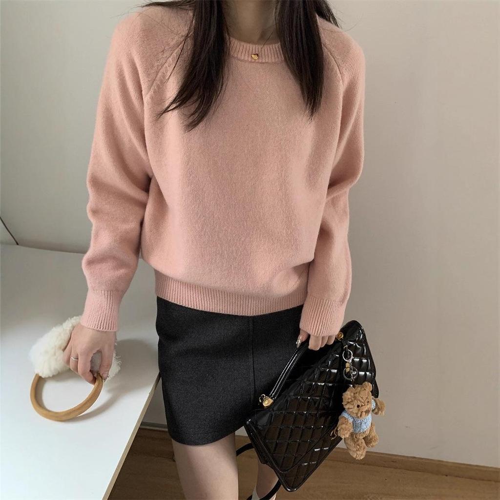 Korean Style V-neck Sweater for Women - Autumn/Winter 2025 Collection, Loose Fit, Solid Color, Versatile Knit Base Layer