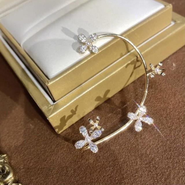 Ohrclips aus plattiertem Metall mit Schmetterlingsmotiv für Frauen, Ohrclips ohne Piercing, funkelnder Zirkonia-Ohrring, Modeschmuck