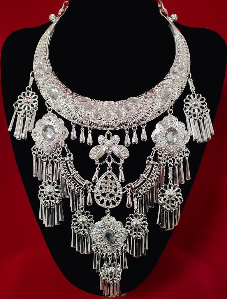Miao Silver-Plated Gem Rhinestone Tassel Necklace for Hanfu Dance