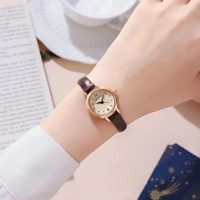 Retro studentenhorloge, nieuw dameshorloge, eenvoudig dameshorloge, dunne band, stijlvol, modieus, casual, quartz polshorloge voor dames.