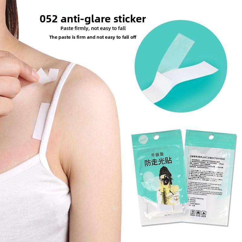 

Shirt Shirt Anti-light Neckline Non-slip Fixing Patch Invisible Transparent Non-marking Anti-light Double-sided Tape 1.2*8.5cm