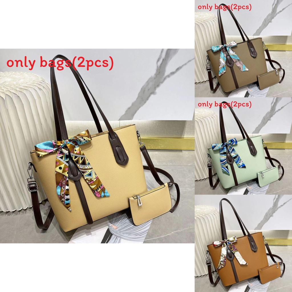 Fashionable Oversized Tote Handbag With Inner Compartments For Leisure And Shopping