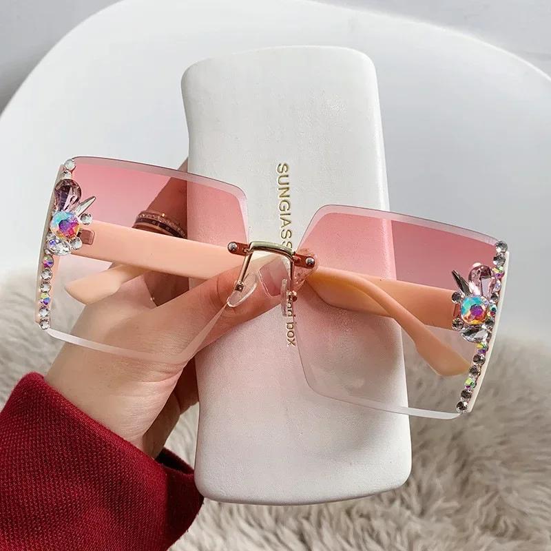 Fashion Oversized Square Sunglasses Women Luxury Brand Vintage Rimless Sun Glasses Diamond Decoration Eyeglasses Uv400