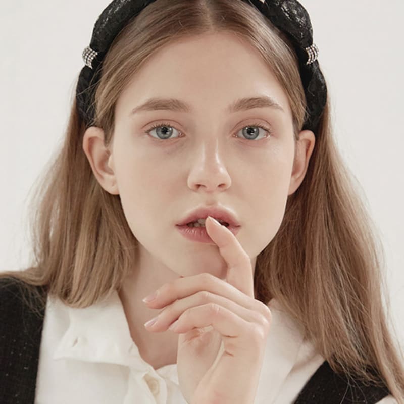 LUDE Black Lace Hairband