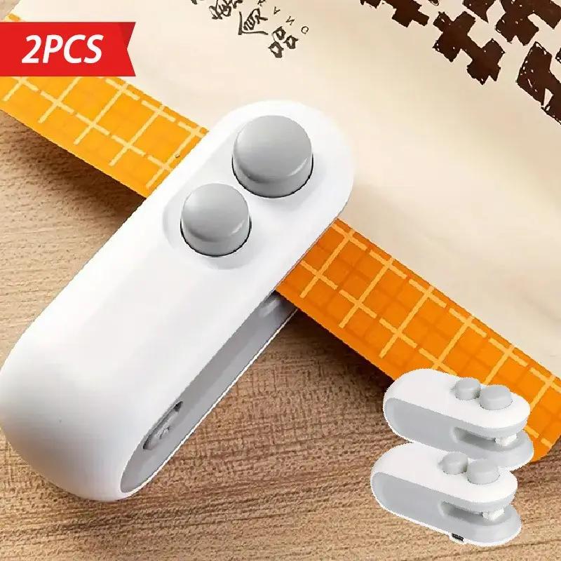 1/2pcs Portable Mini Heat Bag Sealing Machine for Snacks Home Use Rechargeable Sealer Vacuum Sealer Plastic Bag Heat Sealer Clip