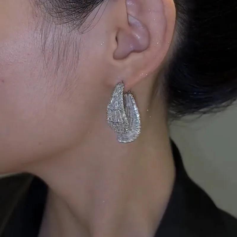 New  Luxury Zircon Front And Rear Cross Curved Droplet Earrings With Advanced Fashion Women'S Festival Party Accessories